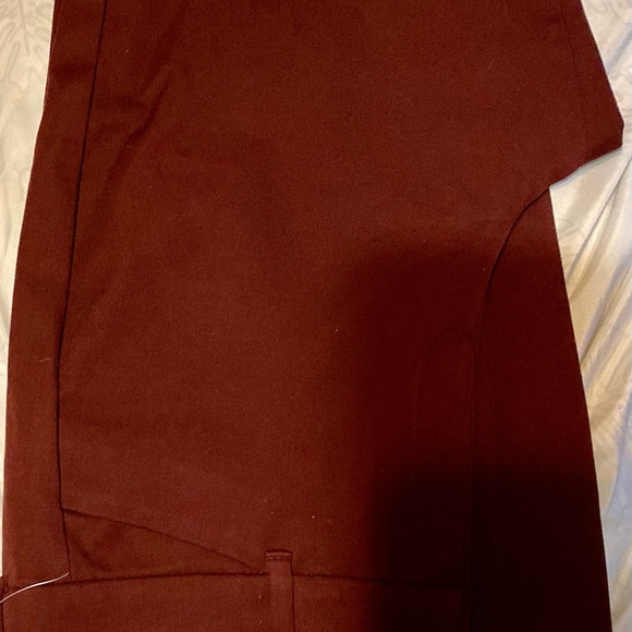 Burgundy Size 10 High Rise Old Navy Pixie Pants - Picture 4 of 4